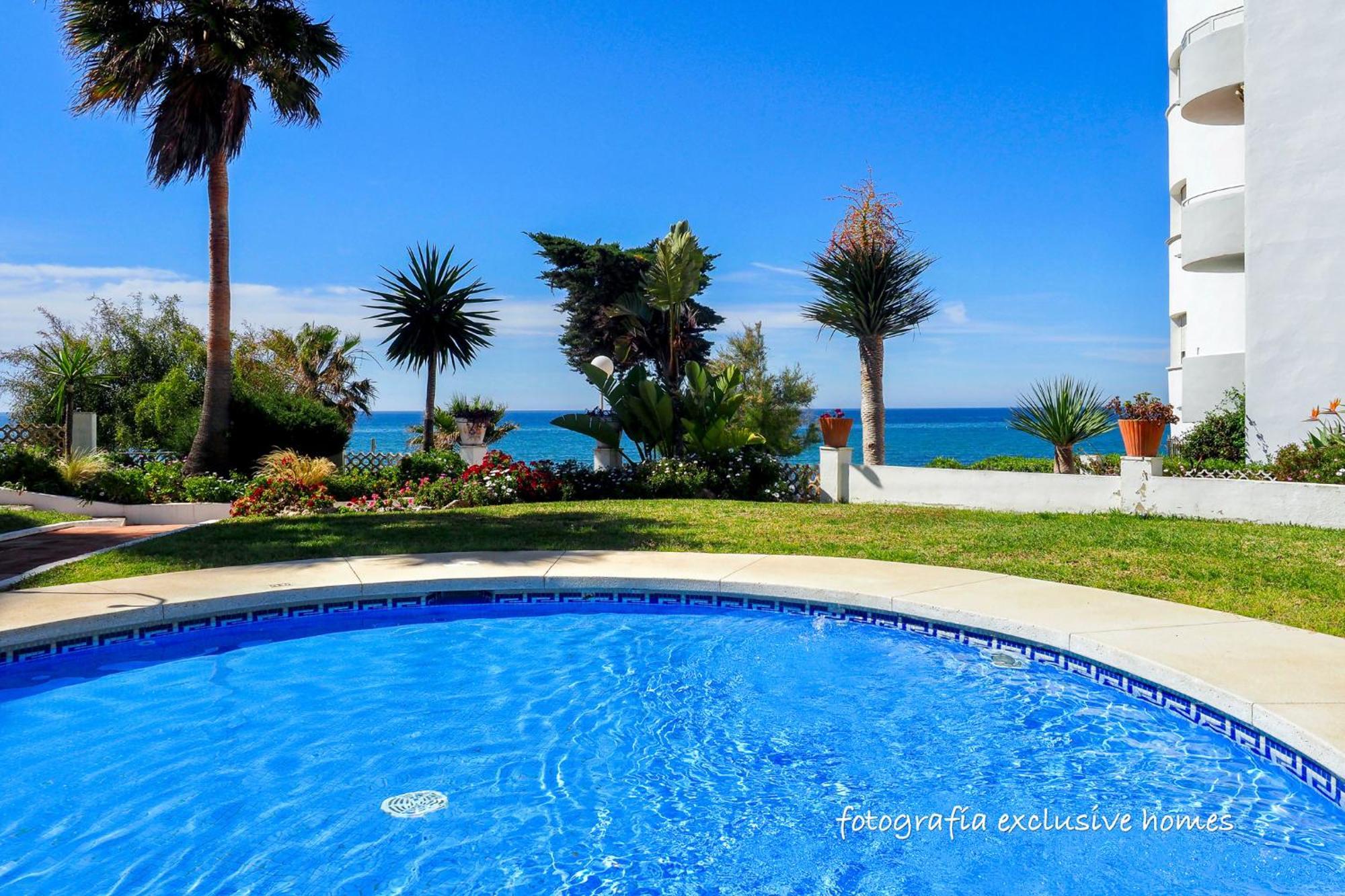 Md001 Precioso Apartamento En Primera Linea De Playa Sitio de Calahonda 外观 照片